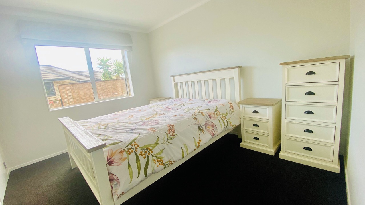 Photo of Bedroom in One Tree Point