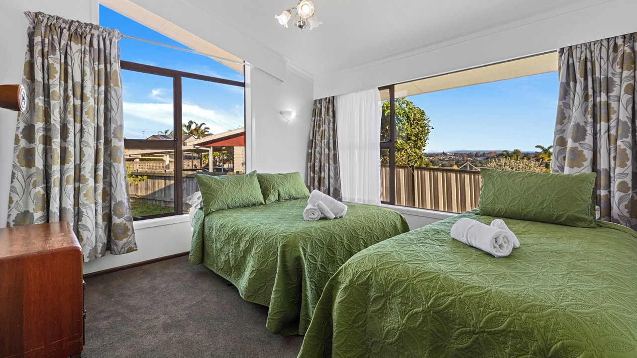 Photo of Bedroom in Maungatapu