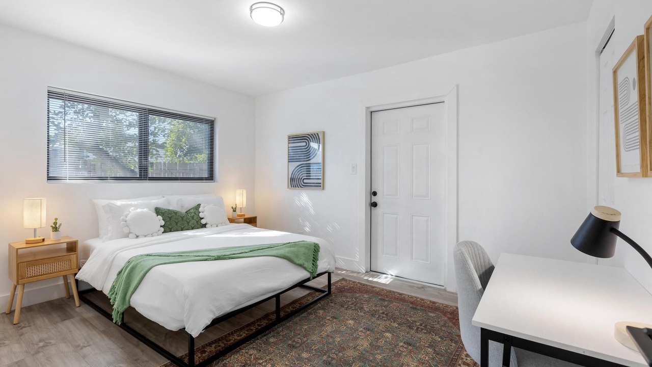 Photo of Bedroom in Poinsettia Heights
