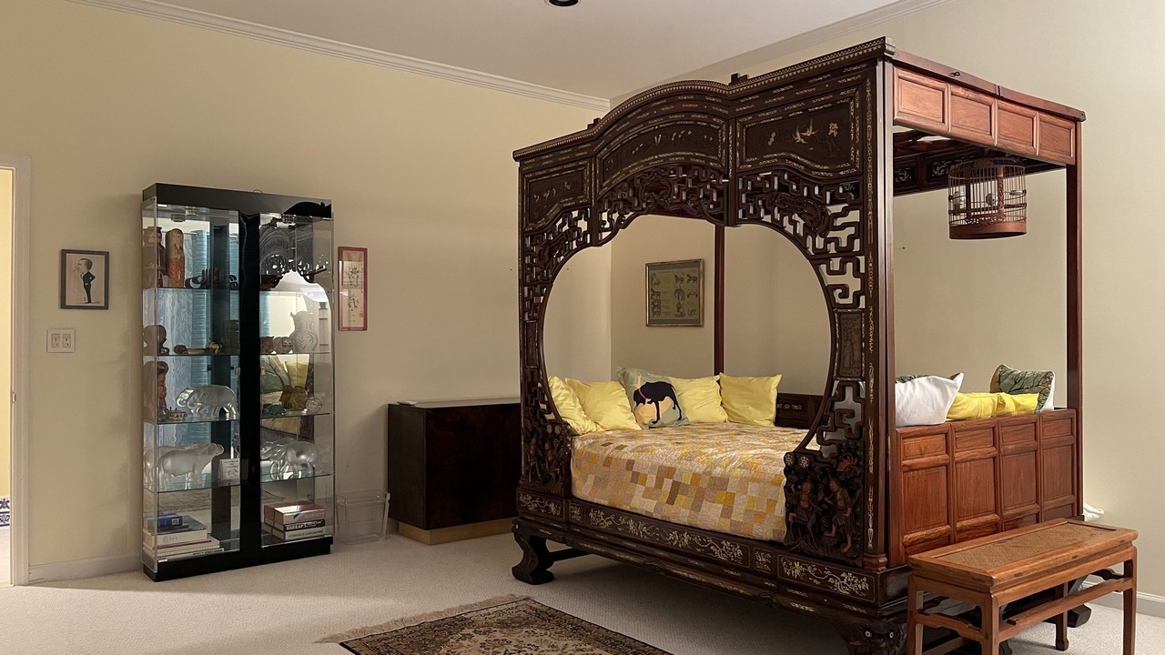 Photo of Bedroom in Bahamas Terrace