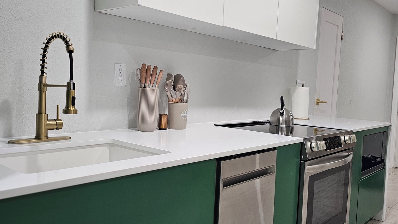 Photo of Kitchen in Bahamas Terrace