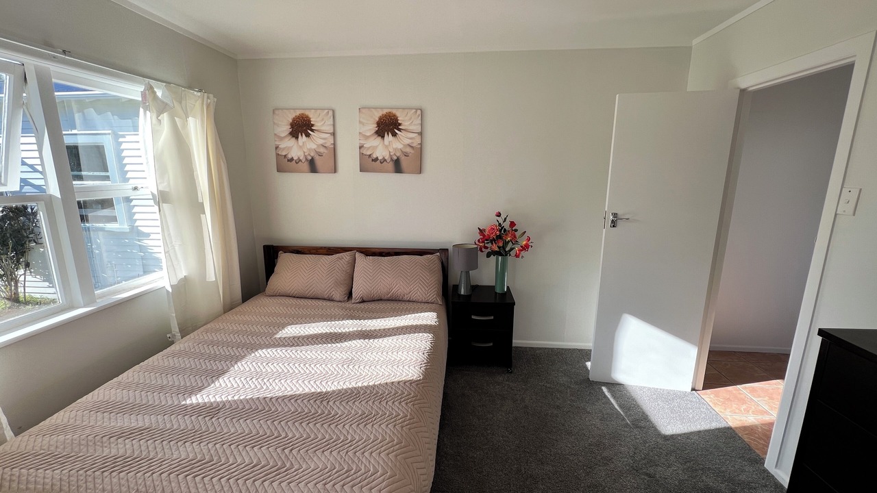 Photo of Bedroom in Epsom