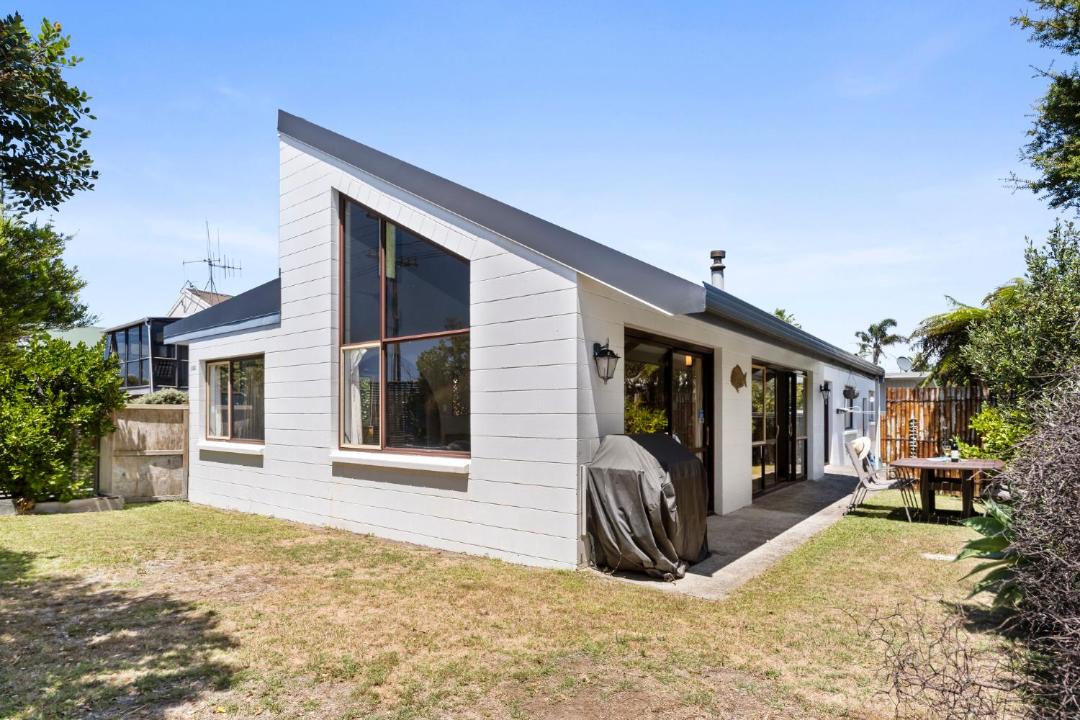 Photo of Buildings in Papamoa Beach