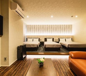 Grand Base Hakatamon 