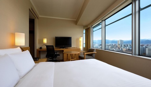 Double Hilton Guestroom