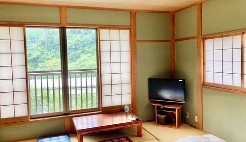 Basic Double or Twin Room, Mountain View