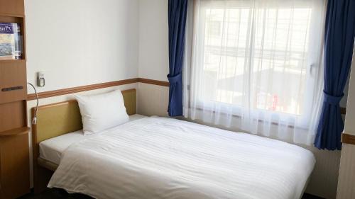 Single Room - Non-Smoking