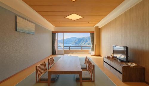 Japanese-Style Room