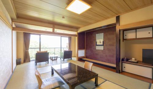 Japanese-Style Quadruple Room