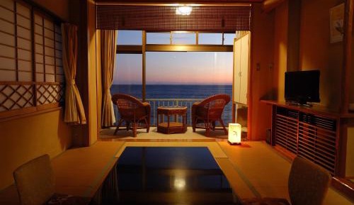 Japanese-Style Room