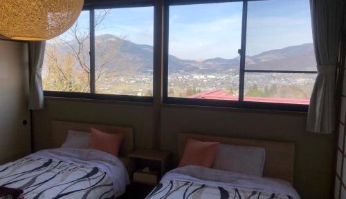 Twin Room with City View