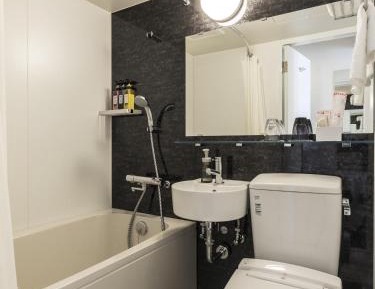 Relax Single Room with Complimentary Light Breakfast - Non-Smoking