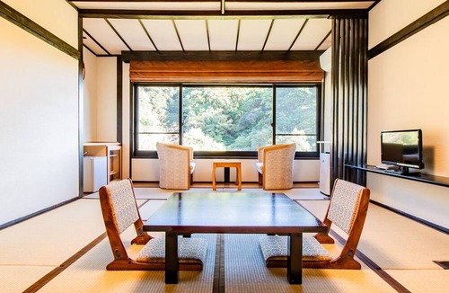 Kyomachi Onsen House | Kirishima Momijidani Seiryuso