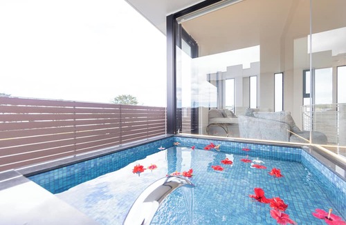 Motobu Villa | VILLA BLANC E