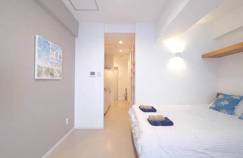 Naha City Centre Apartment | Nahas only beach Naminoue Beach is a 5minute drive or 14minute walk away Kokusai Street is als/Naha Okinawa