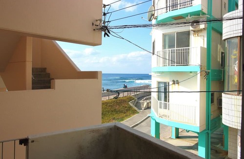 Chatan Apartment | Coral Sea FrontSpacious Cozy Clean Room/Nakagami-gun Okinawa