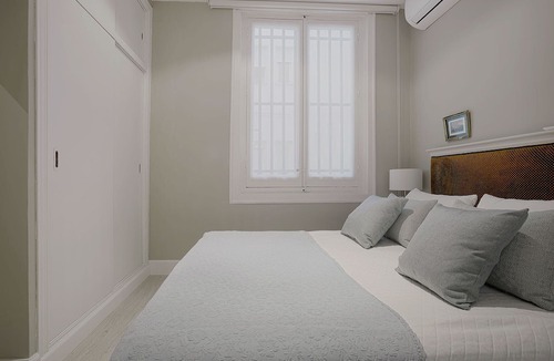 Barrio de las Letras Apartment | Genteel Home Huertas