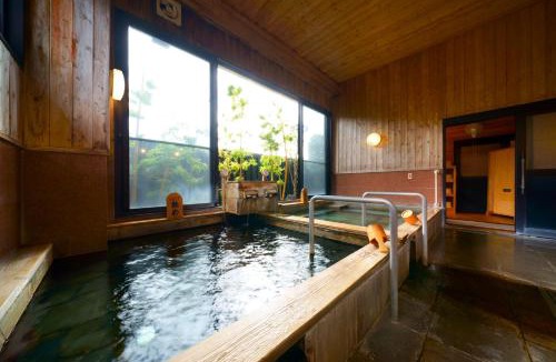 Yufuin Onsen Hotel | Yawaragi-no-Sato Yadoya
