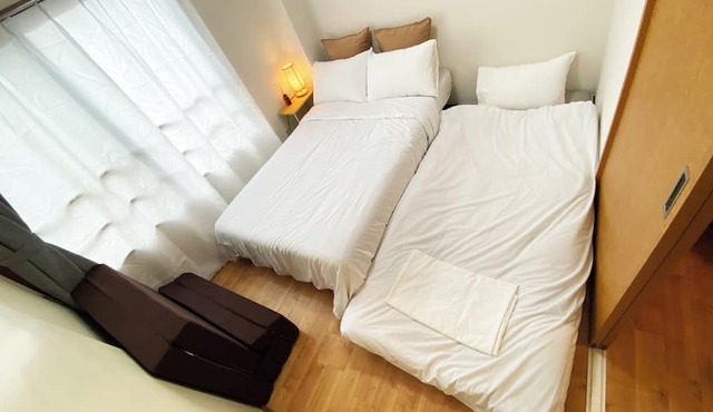 1minute walk to station, direct bus to Haneda Airport! Easy access!