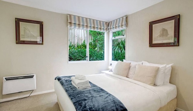 Wonderful Guest Suite Steps to St Heliers Beach