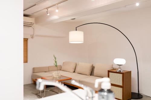 Shibuya Beatles house 10min walk from Shibuya Station